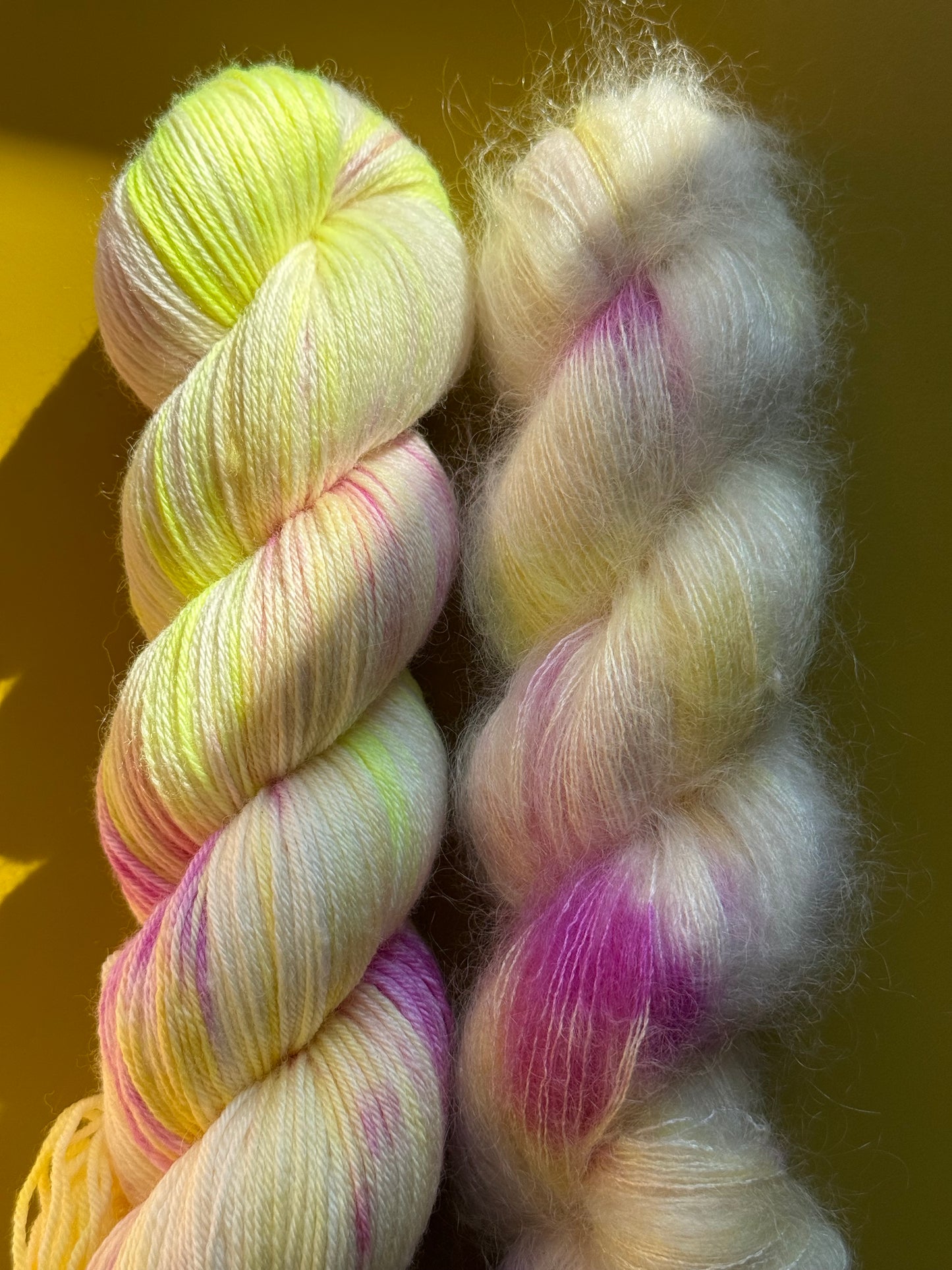 Amore Fingering Yellow Stone