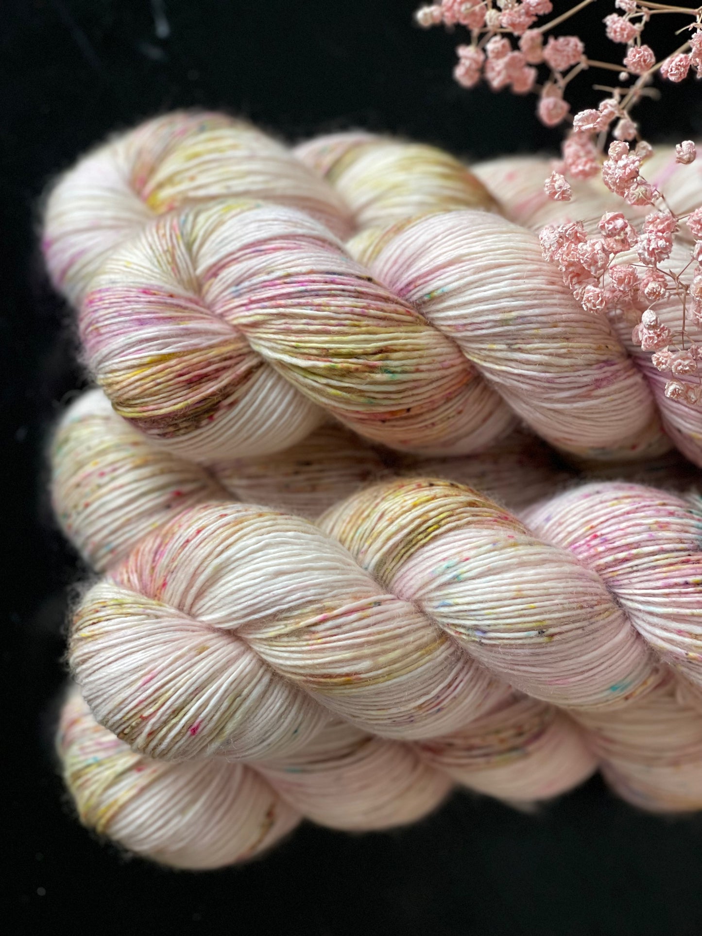 Felicia Single merino fingering Poetry