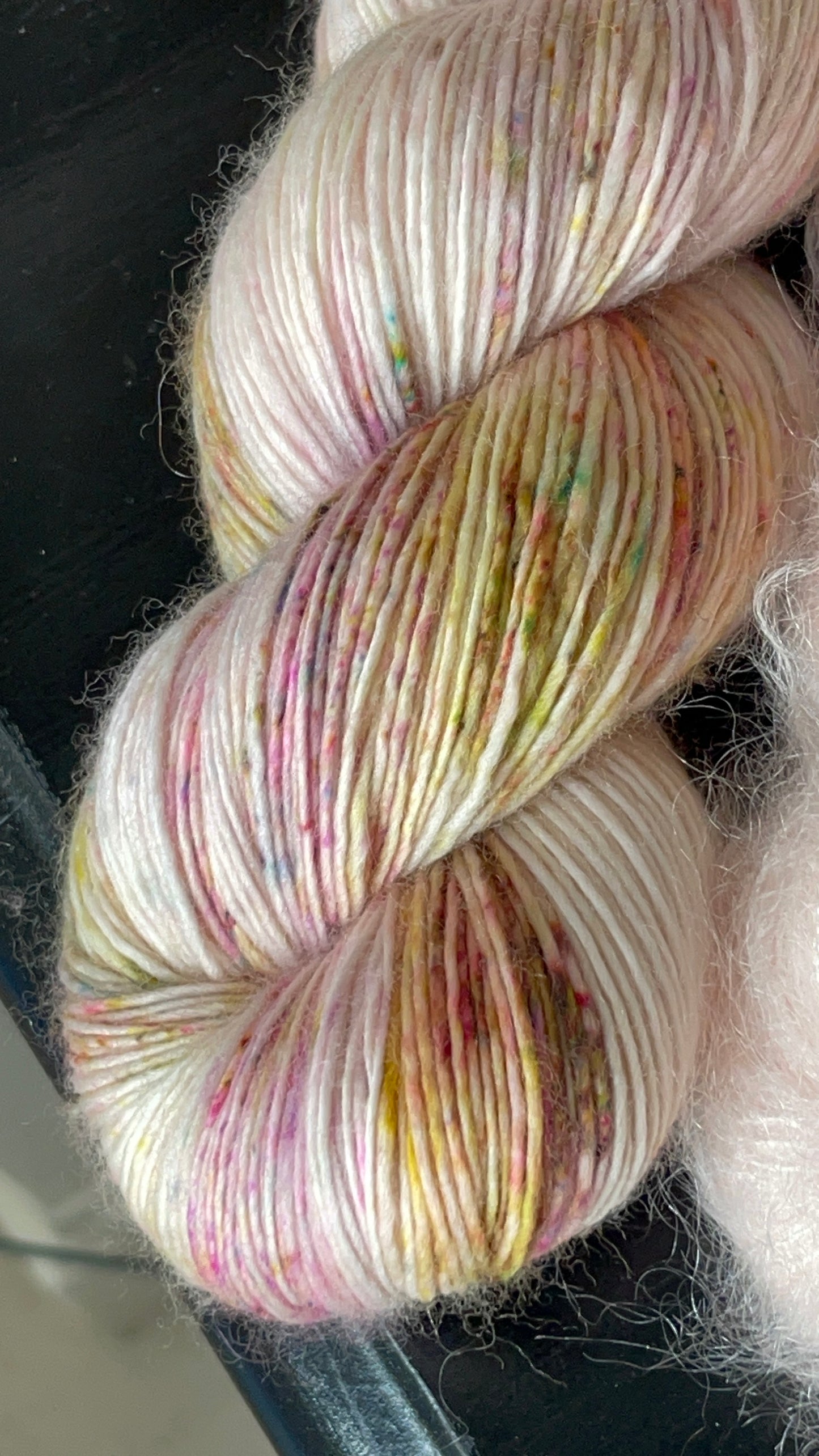 Felicia Single merino fingering Poetry