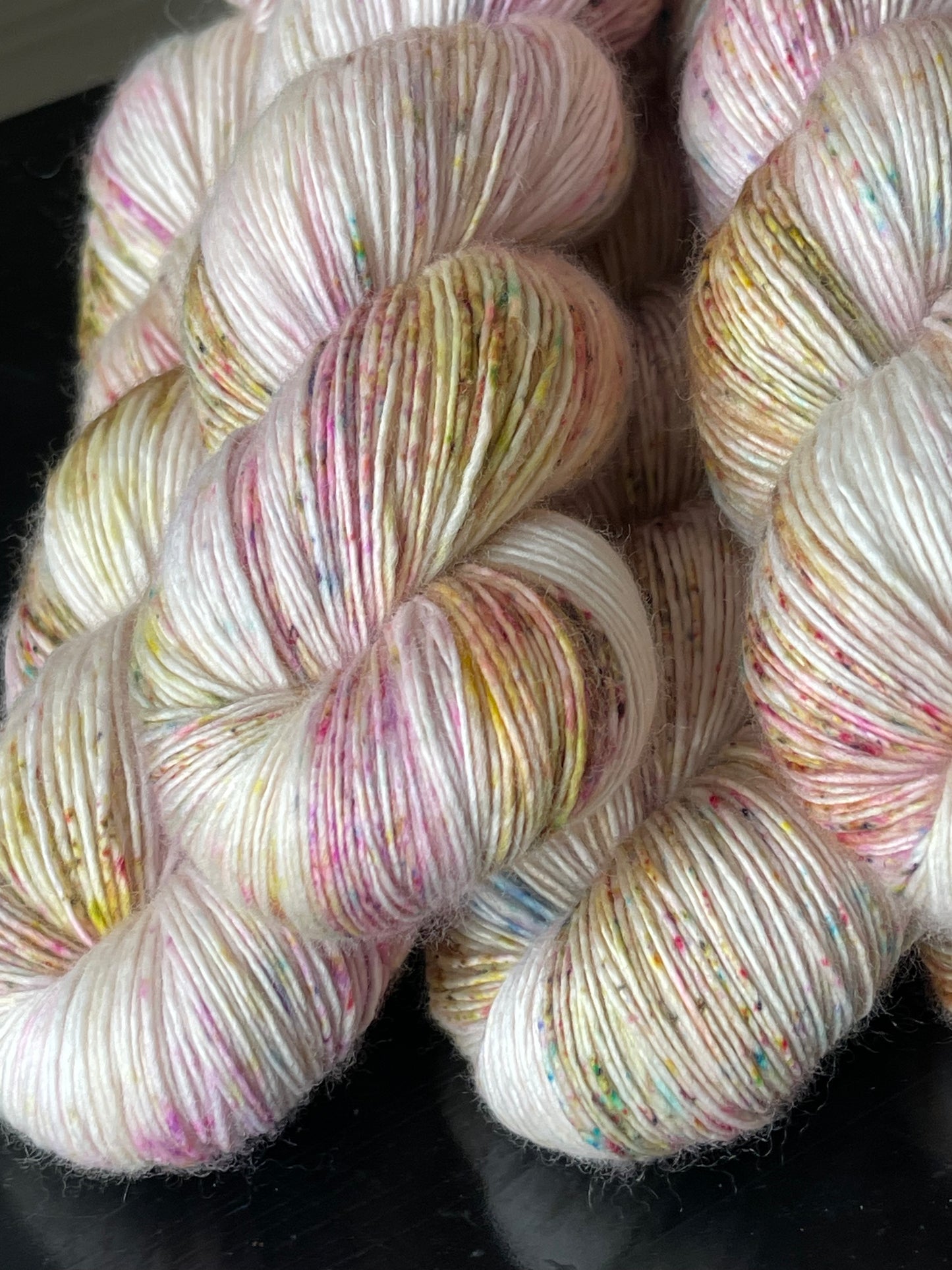 Felicia Single merino fingering Poetry