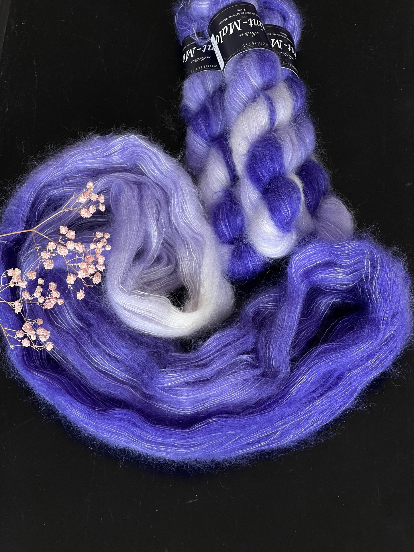 Doucette Kid Mohair & Soie White and blue