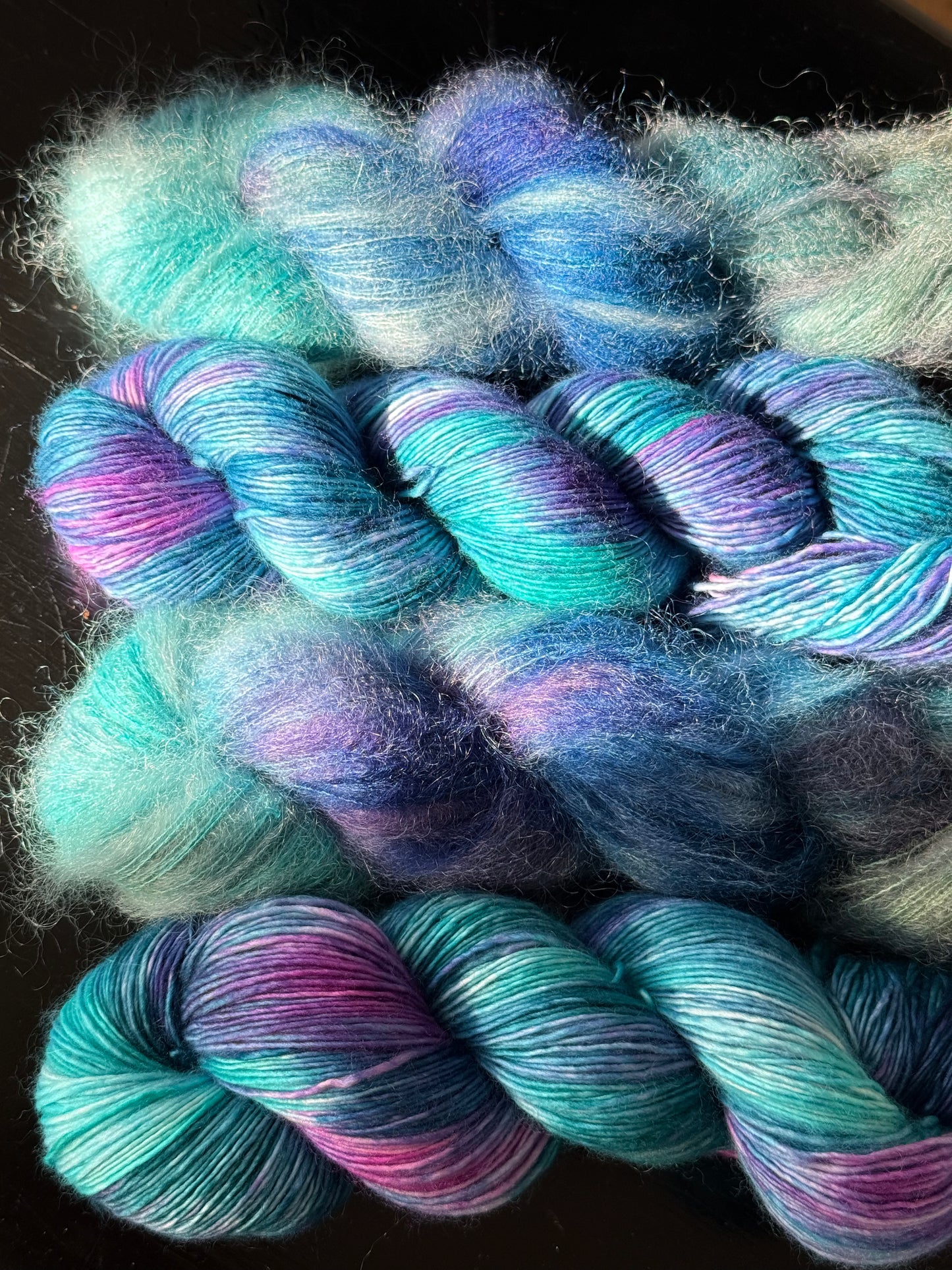 Romantica Cybele Fingering Blue Song