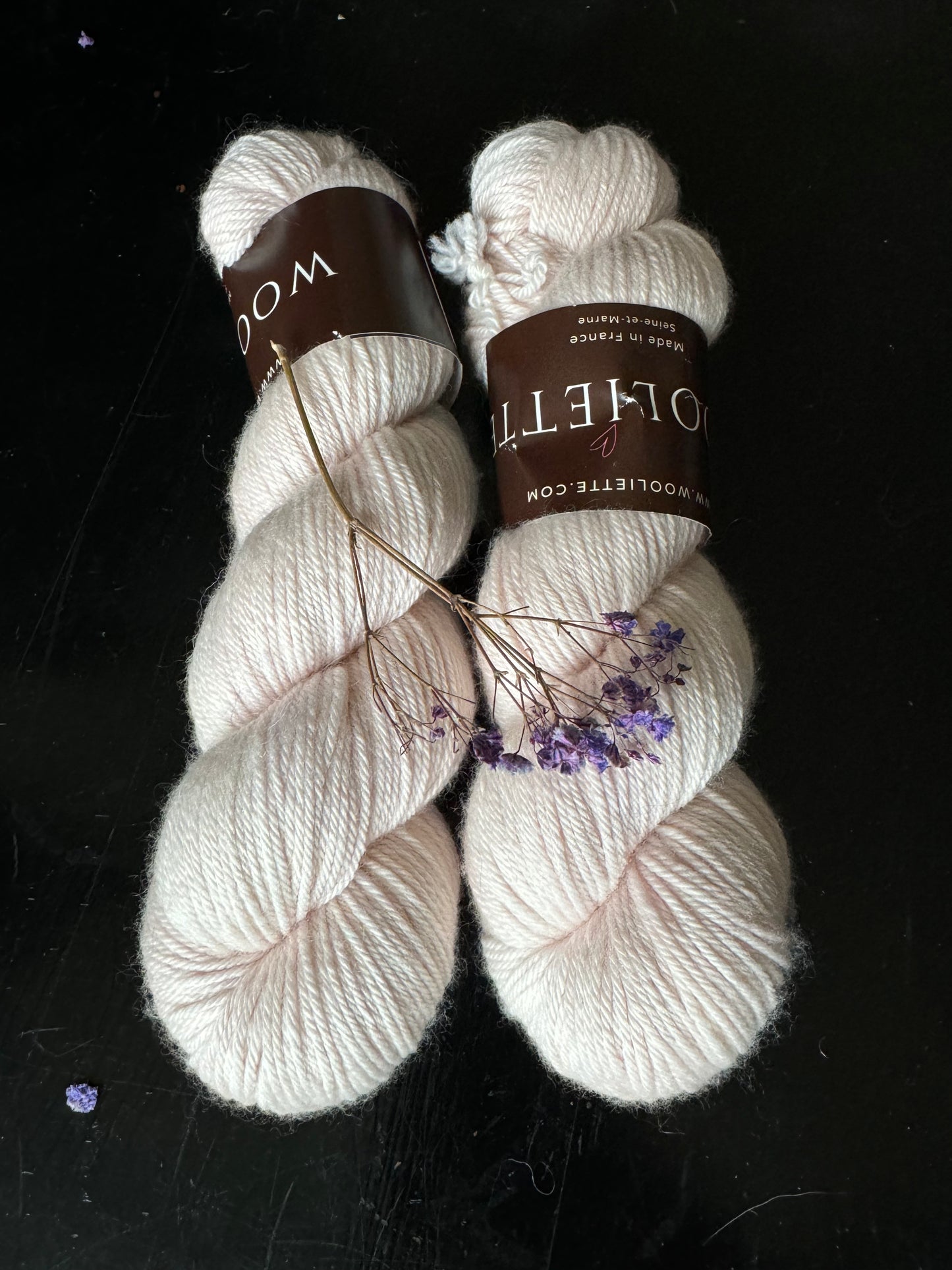 DK MCN Merino Angel.