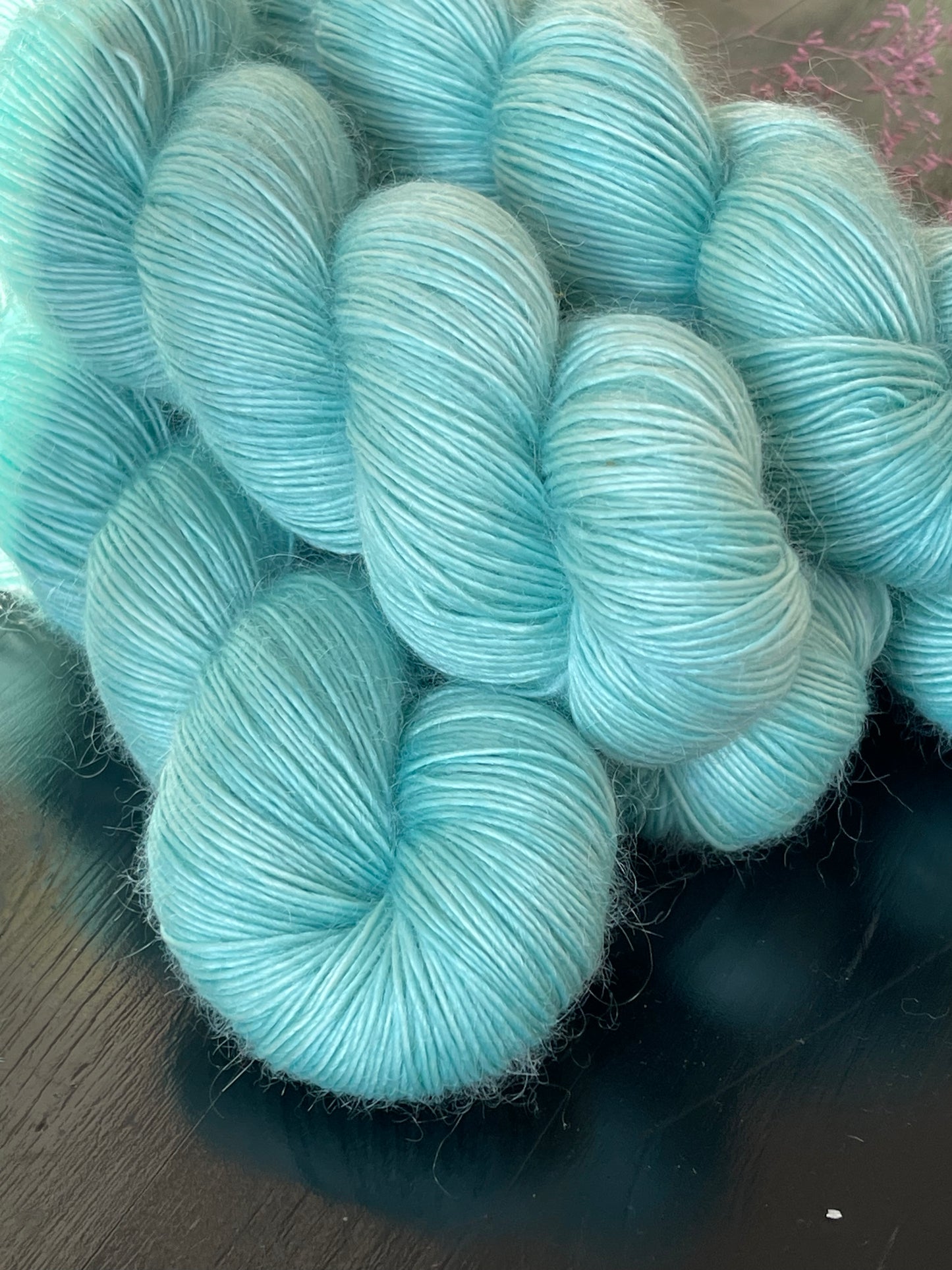 Bellezza Single Fingering Lagon