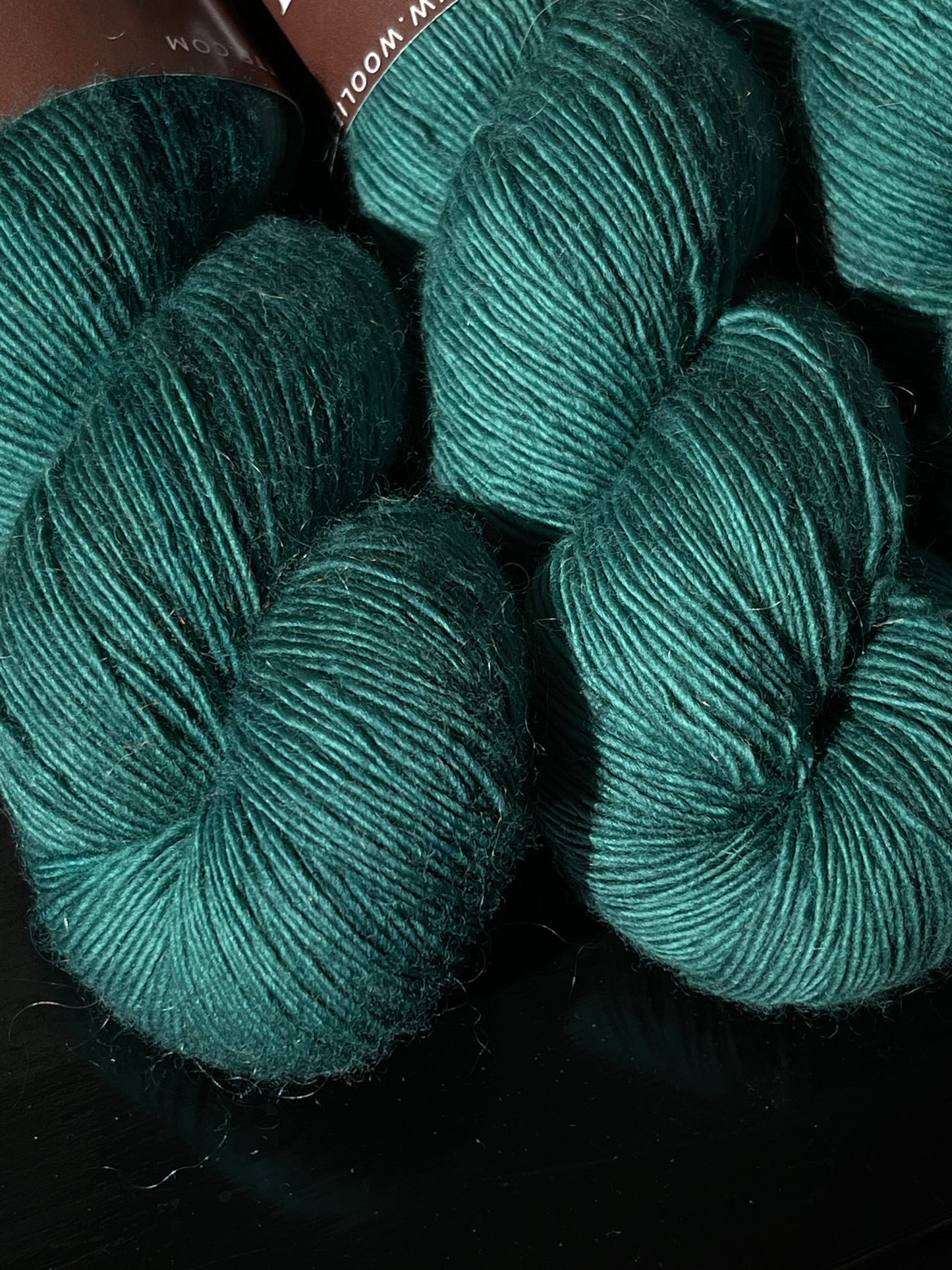 Felicia Single merino fingering Forest