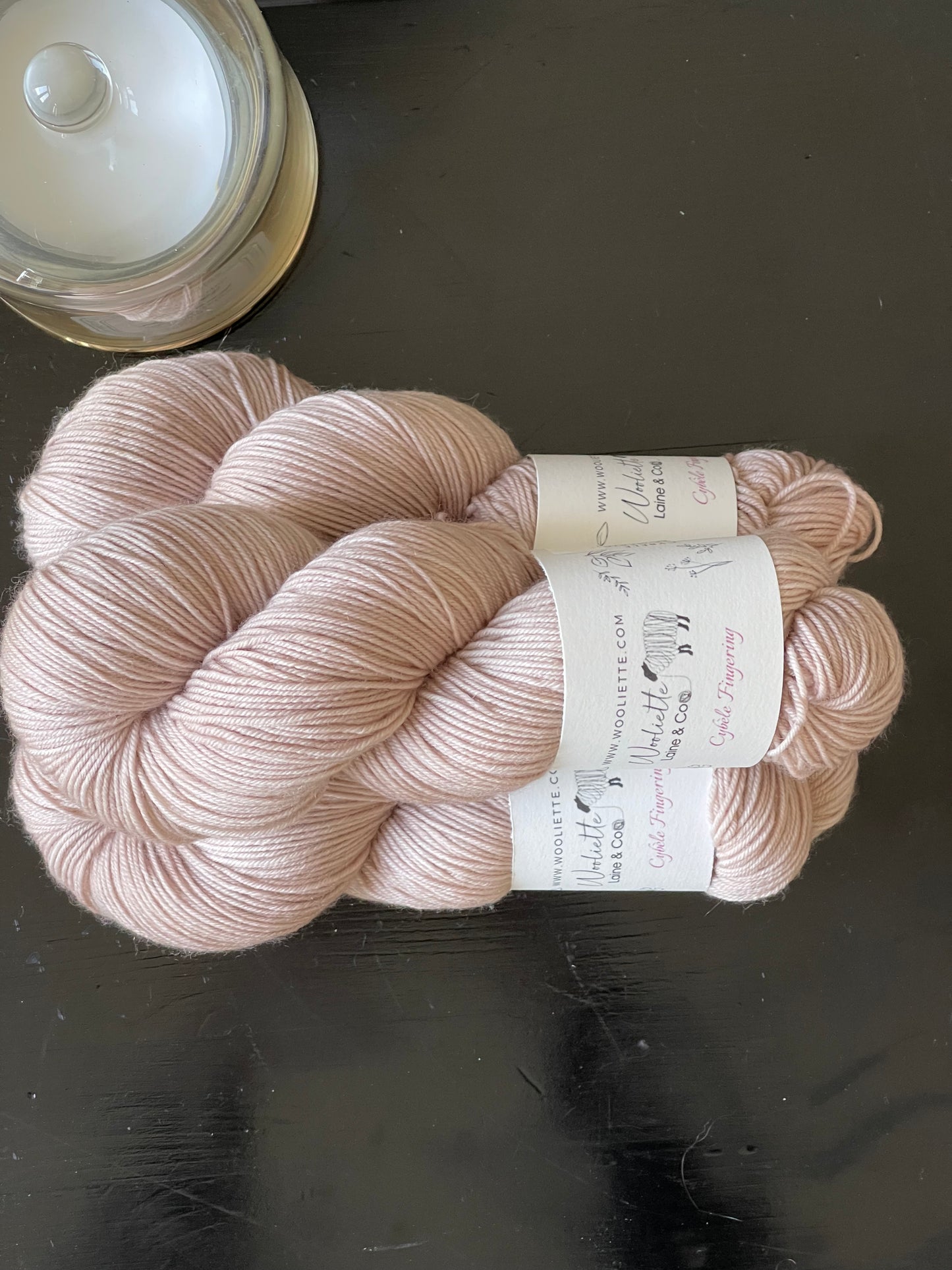 Cybele Fingering Cafe Latte