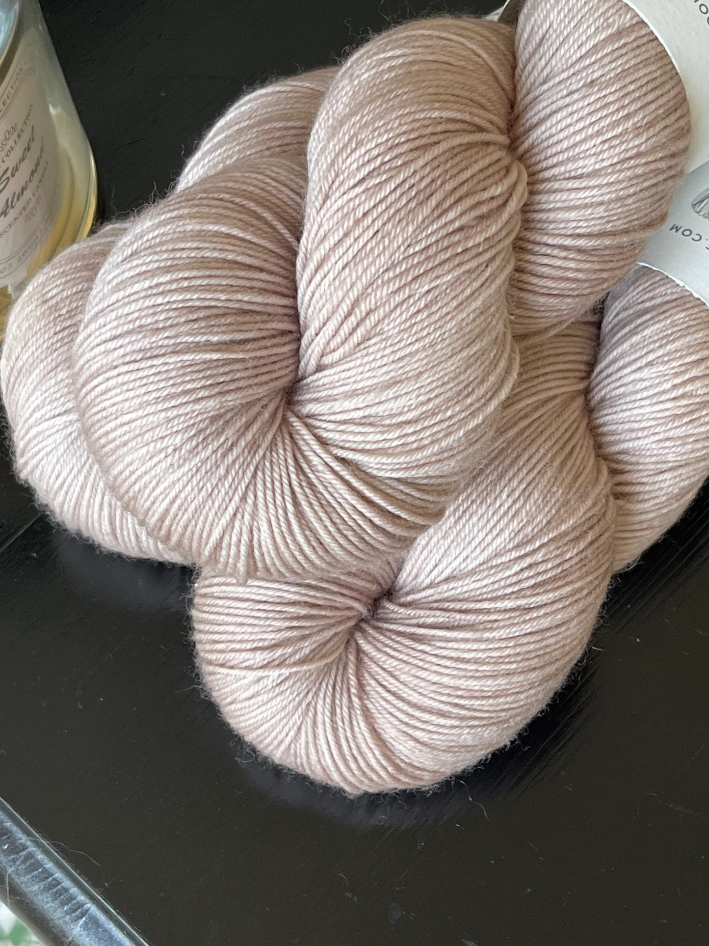 Cybele Fingering Cafe Latte