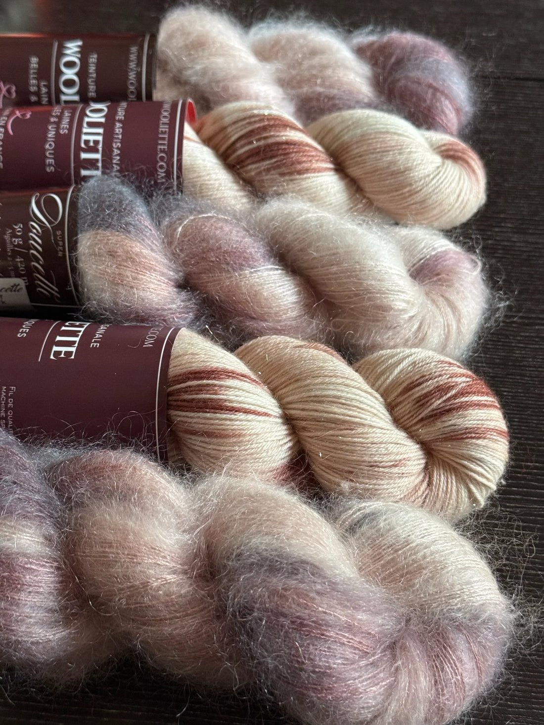 laine artisanale Wooliette - coloris Whispers of Central Park - teint en France 
