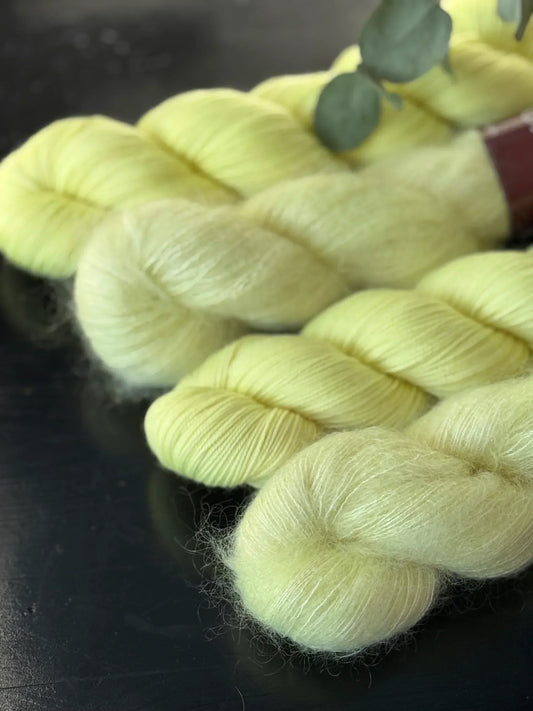 laine artisanale Wooliette, coloris O'sole , mohair et soie Doucette