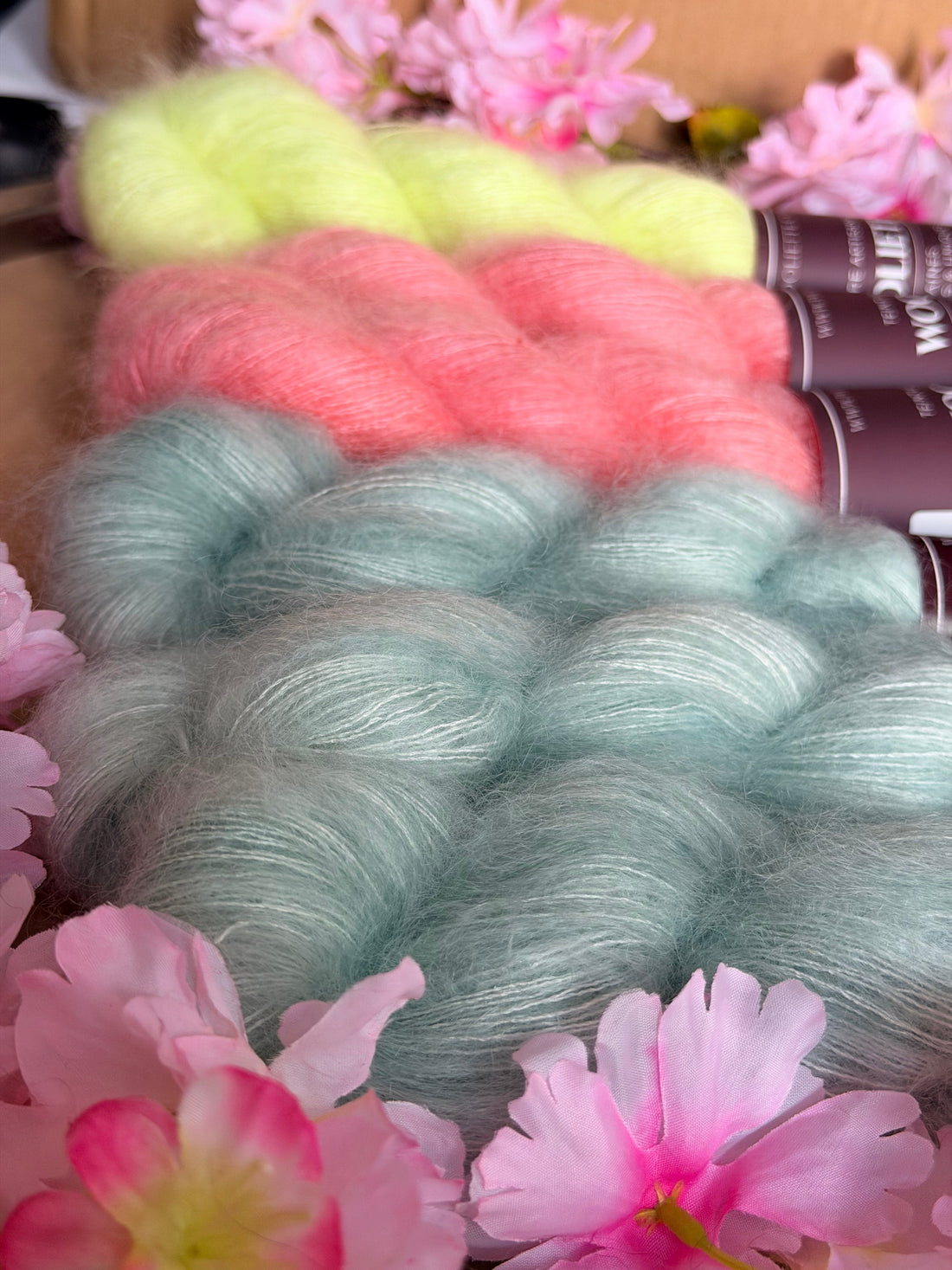 Laine artisanale Wooliette Doucette mohair et soie pour tricot printemps