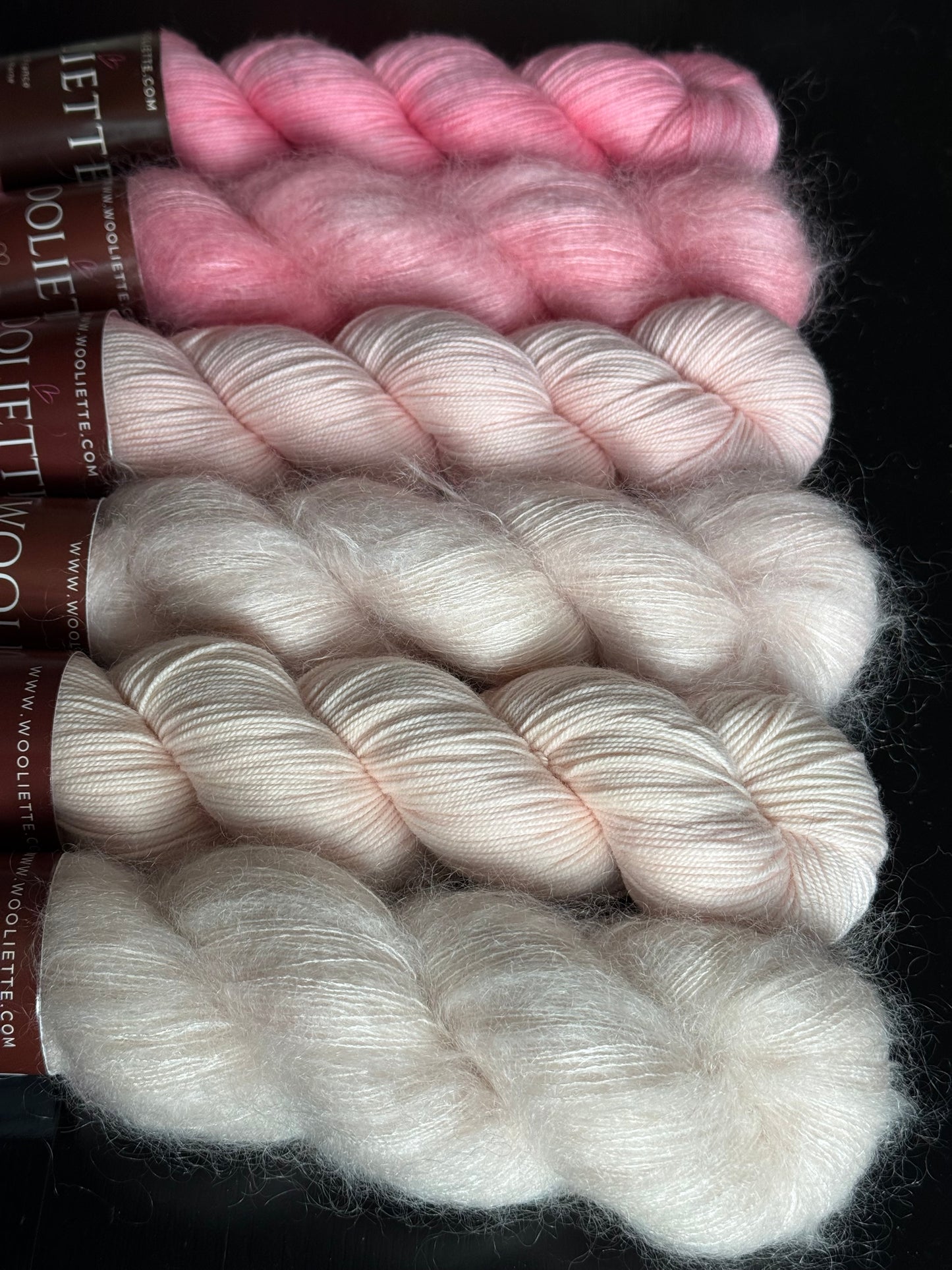 Kit Laine Ribbed Jumper Les Roses