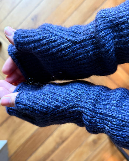 Silky Lace Yak col Marina pour tricoter les Chantal Mittens