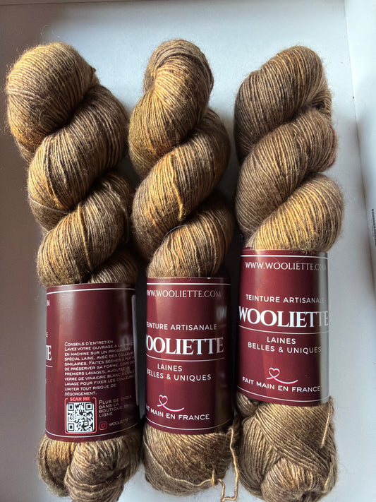 Laine artisanale Fingering Yalux mérinos soie et yak - Olive Drift