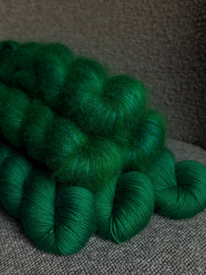 Bimba fingering Mystic Woods