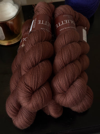 Silky Lace Merino & Soie La dame de Fer