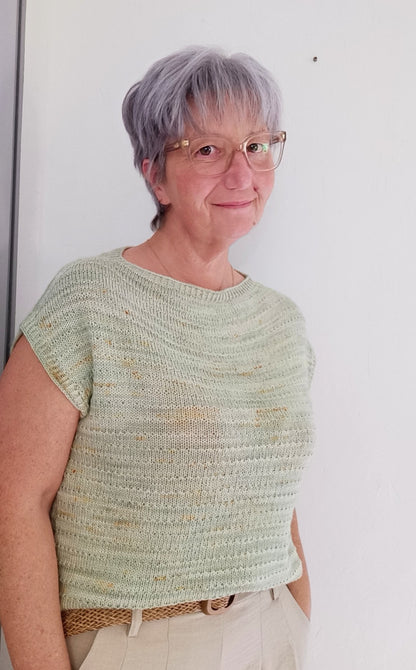 Bretania_knitting_pattern_handknit_sleeveless_top_in_BFL_silk_fingering_yarn_worn_close_to_the_body_Wooliette_handed_yarn