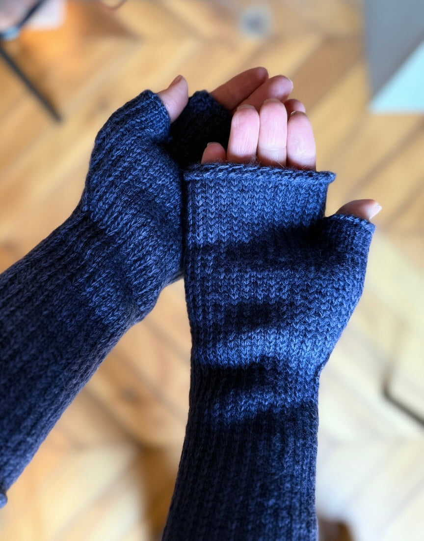 Silky Lace Yak col Marina pour tricoter les Chantal Mittens