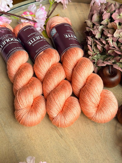 Ornella Fingering Pecheresse – Fil BFL Soie | Wooliette