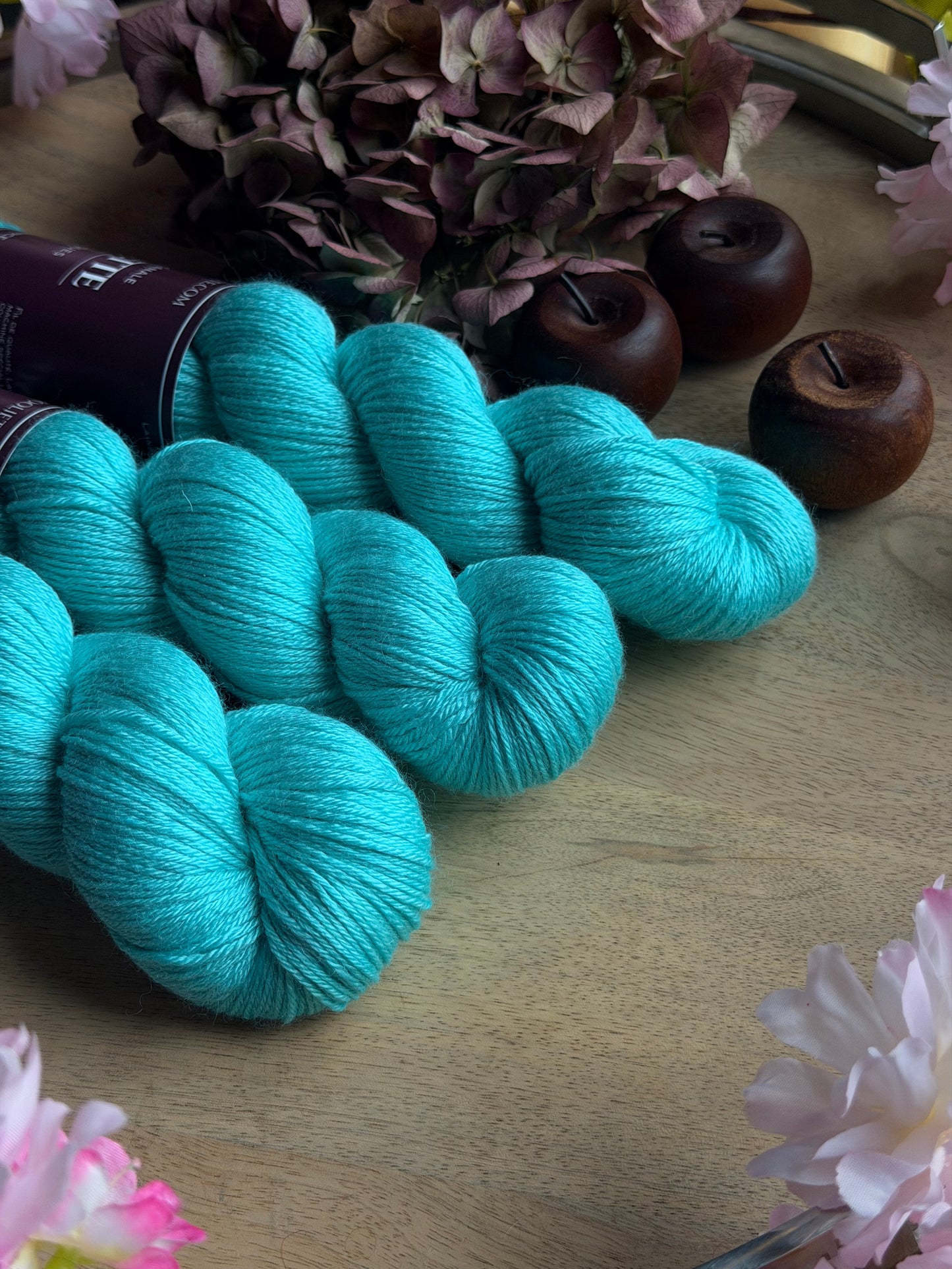 Ornella Fingering Bora Bora – Fil BFL Soie | Wooliette