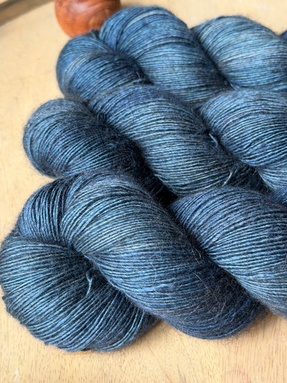 Laine artisanale Fingering Yalux mérinos soie et yak - Incognito