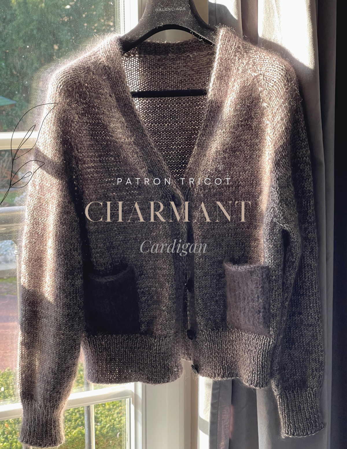 Cardigan Charmant tricoté en Yakid Plume et Doucette Moody laine grise Wooliette