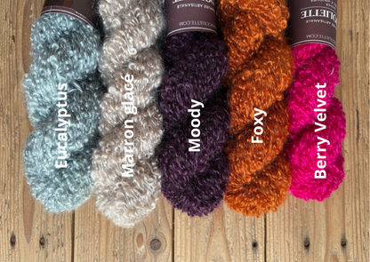 Écheveaux laine Capri chunky kid mohair bouclette teinte main sur commande Wooliette