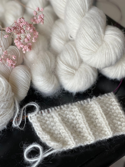 Laine Annabelle DK bébé alpaga nylon écrue Neige non teinte Wooliette