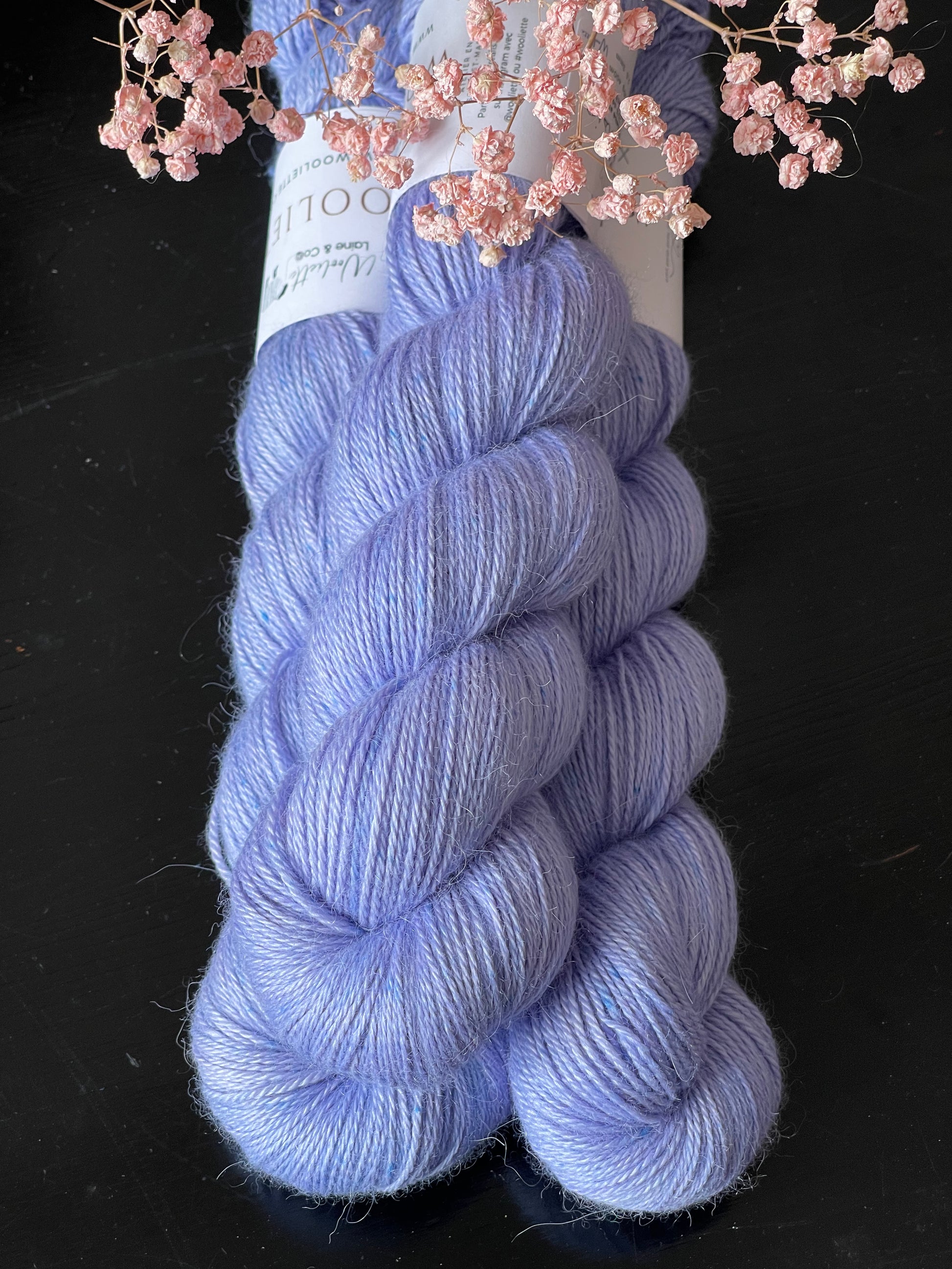 Écheveau laine alpaga soie cachemire fingering Hortensia 100g 400m bleu lavande pervenche Wooliette