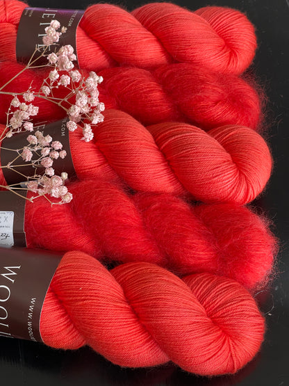 Laine à chaussettes artisanale corail mérinos nylon fingering France Wooliette