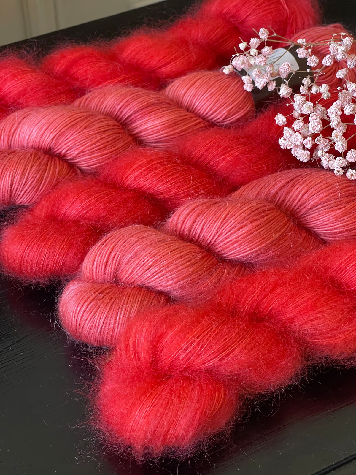 Laine artisanale corail mérinos et mohair fingering France Wooliette