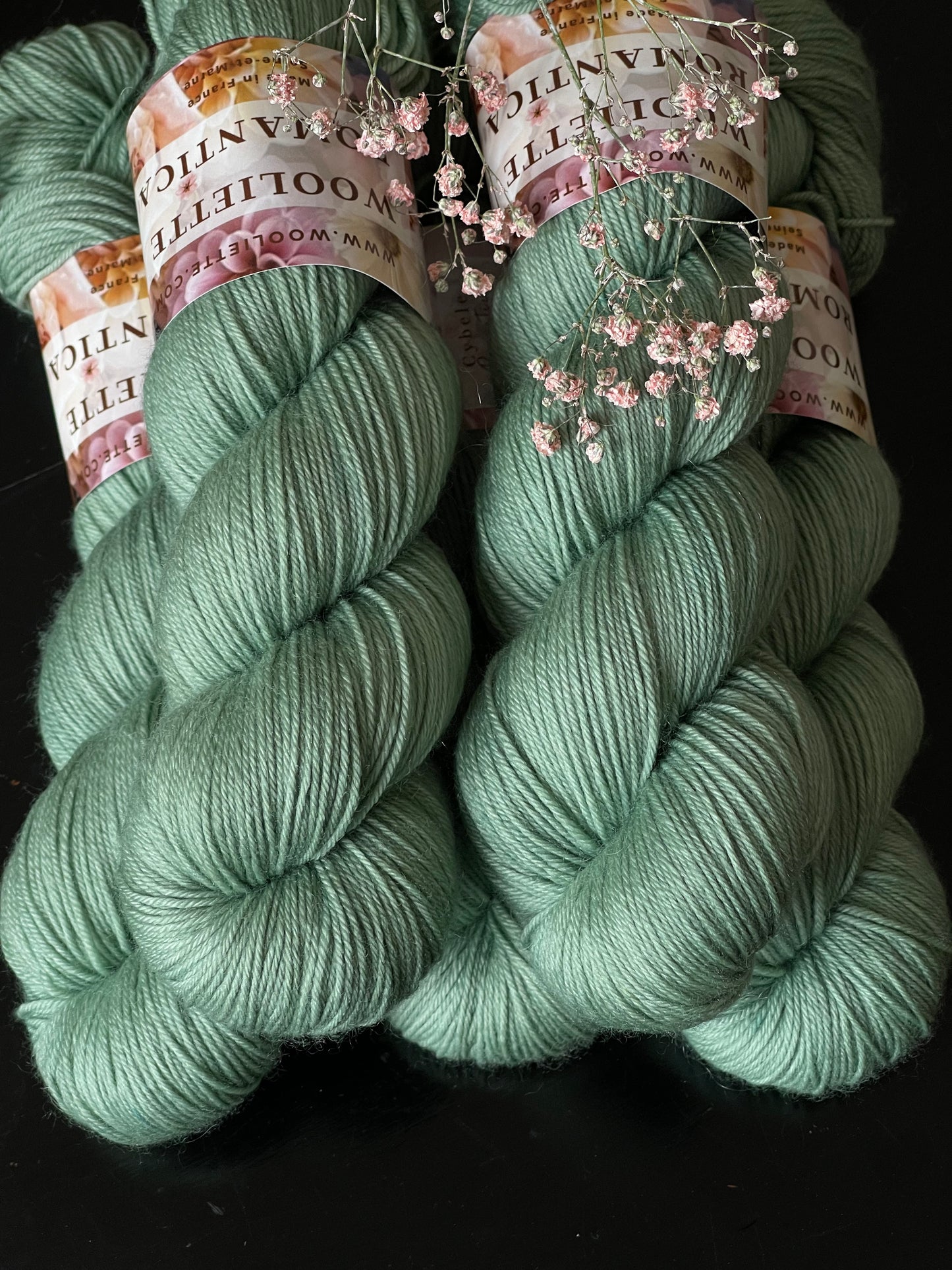 Écheveau laine single mérinos mohair fingering Karma 100g 400m vert d'eau profond Wooliette