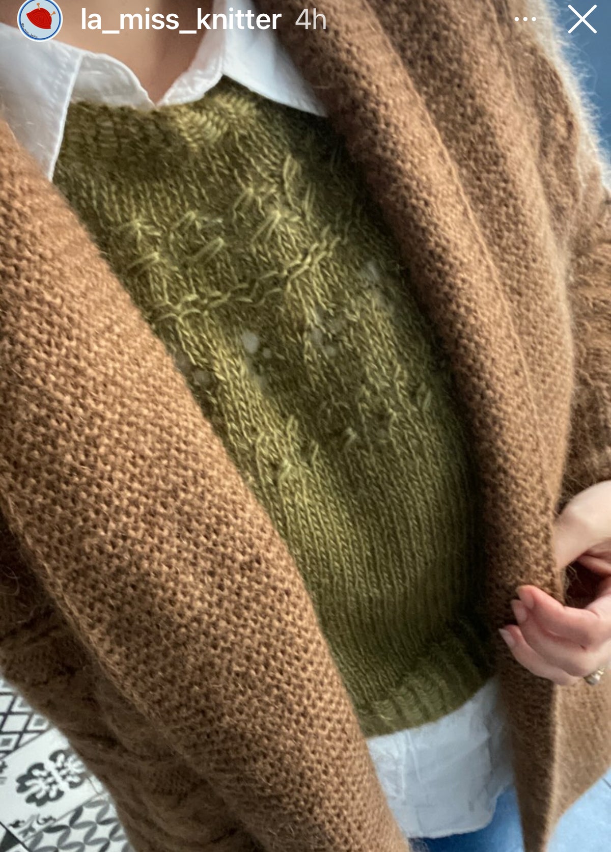 Détail texture laine Bellezza mérinos kid mohair coloris kaki olive Olivia Wooliette