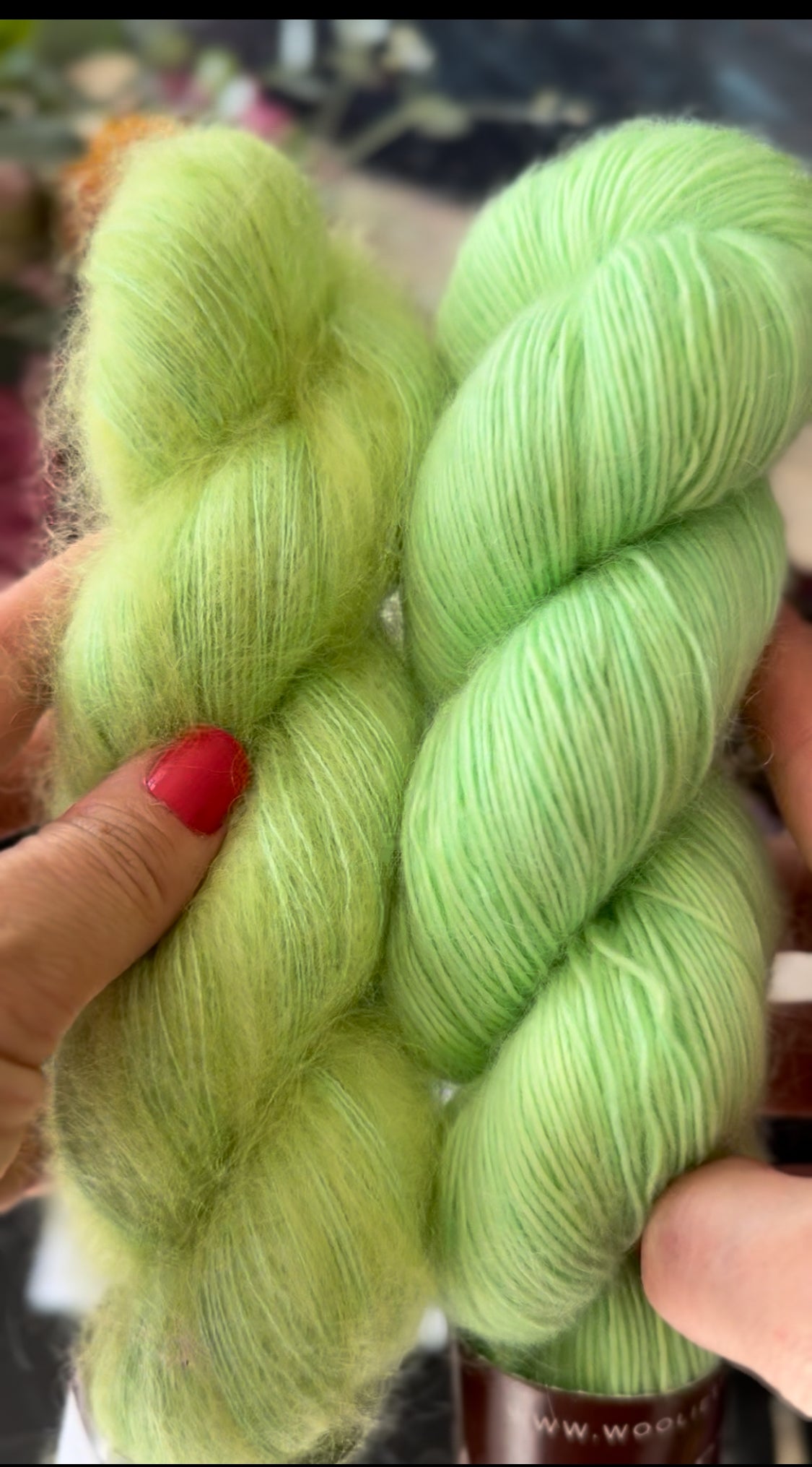 Détail texture laine Bellezza mérinos kid mohair coloris vert tendre Vertigo Wooliette