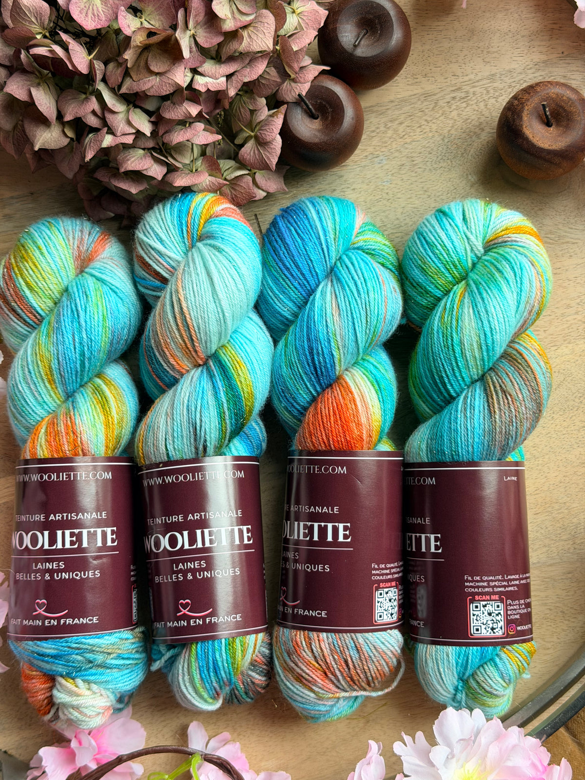 Écheveau laine à chaussettes pailletée multicolore Allegria 100g 400m turquoise et orange Wooliette
