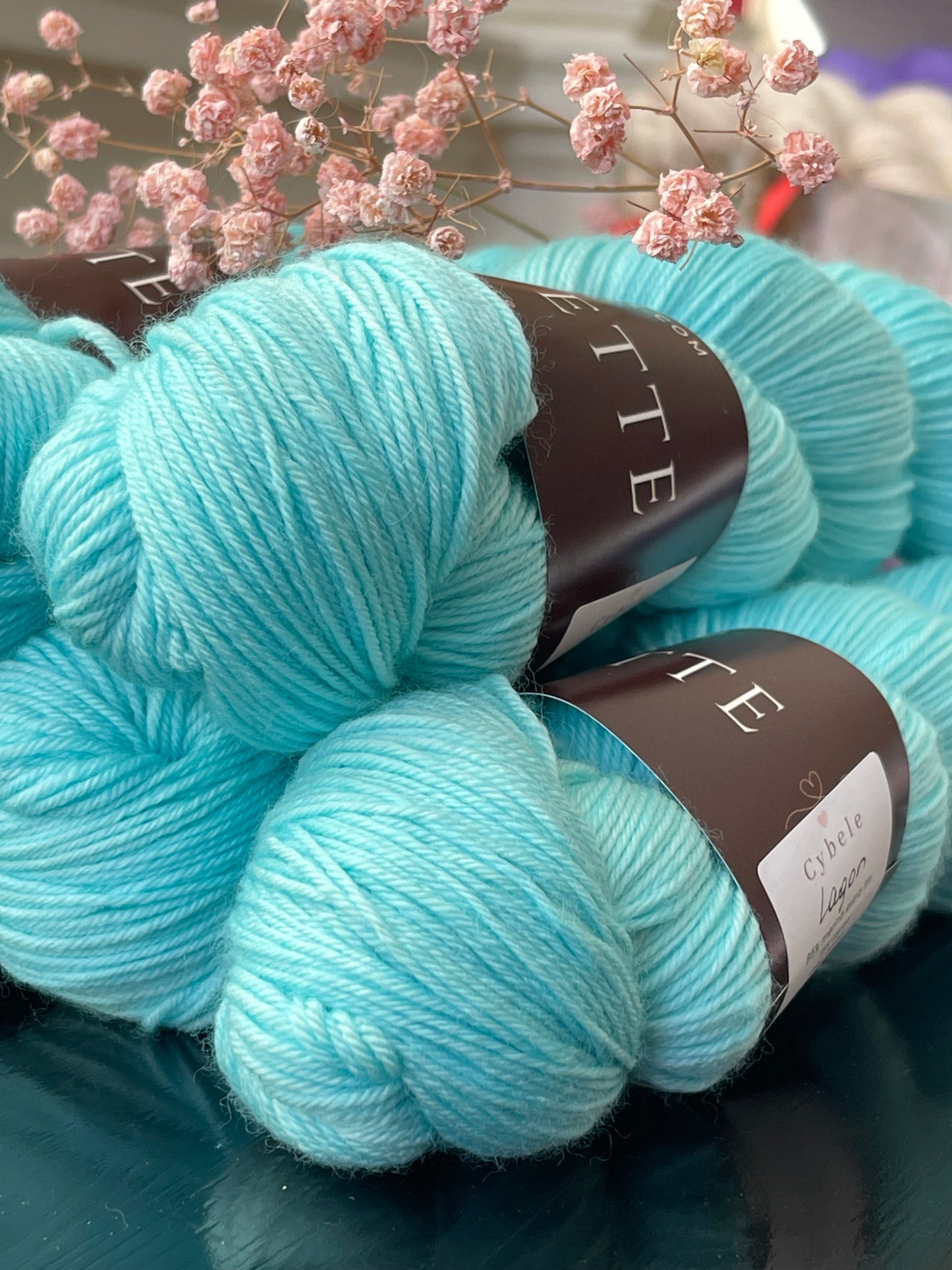 Laine à chaussettes artisanale vert d'eau mérinos nylon fingering France Wooliette