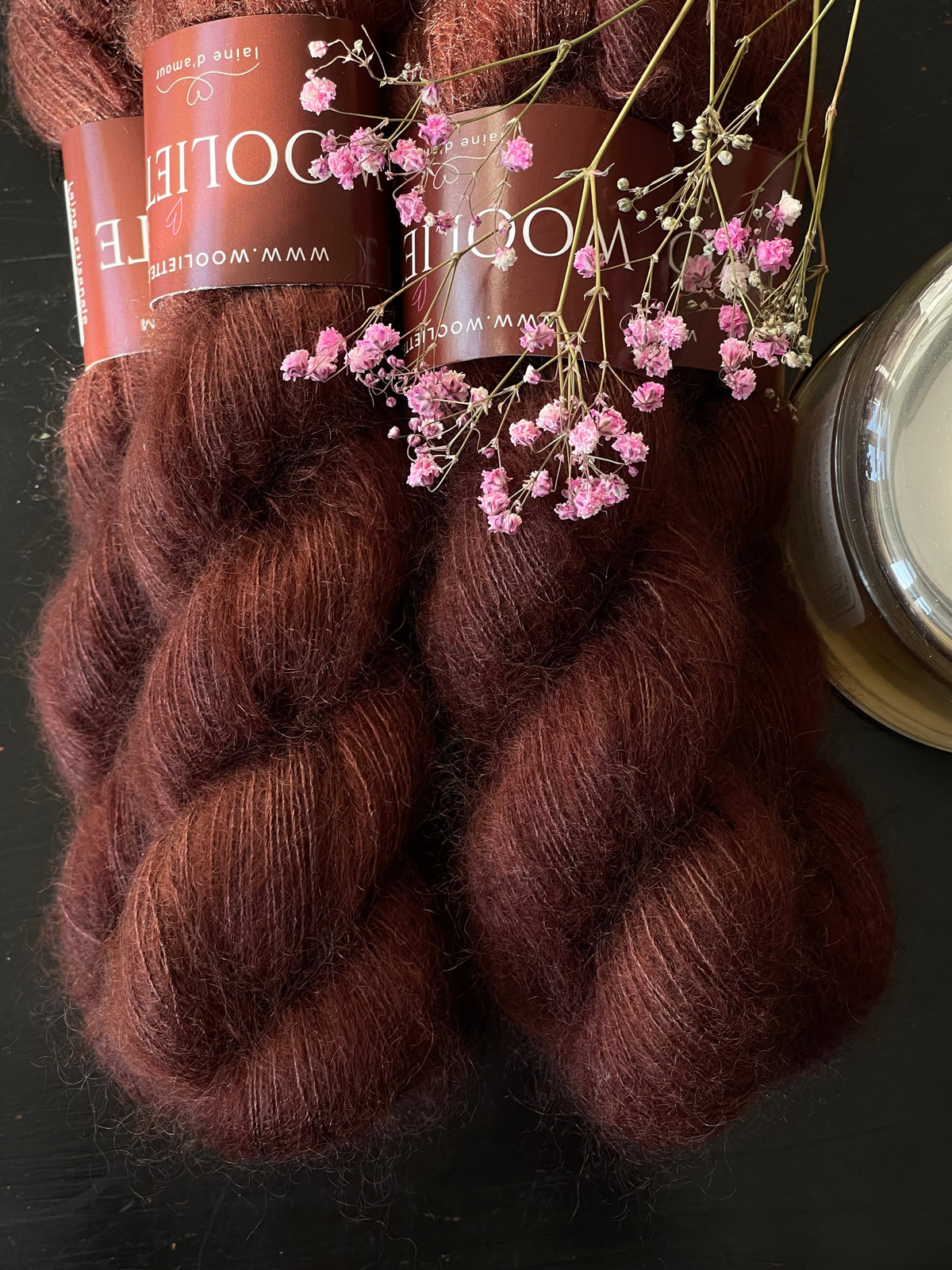Écheveaux laine mohair soie Doucette La Dame de Fer 50g 420m brun profond cuivré Wooliette