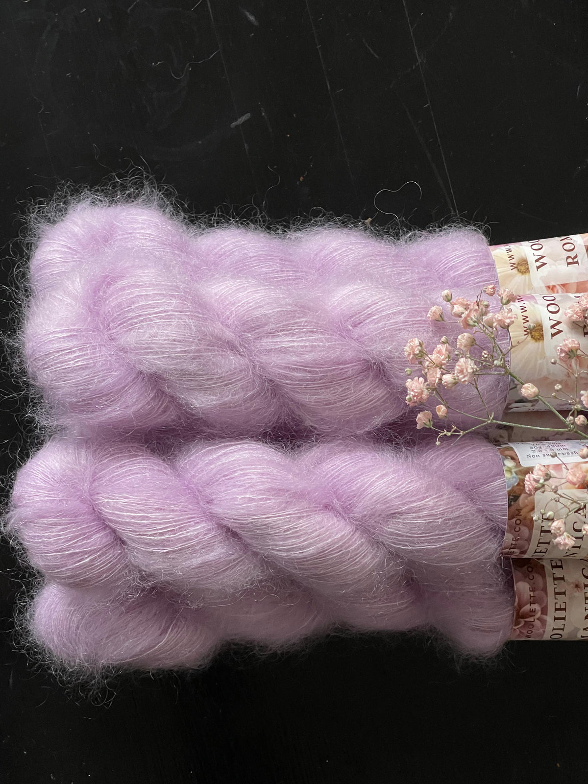 Écheveaux laine mohair soie Doucette Romantica Biche 50g 420m lilas poudré Wooliette