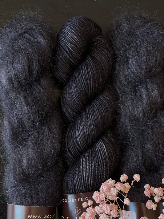 Laine Doucette kid mohair et soie Blacklisted noir anthracite teinte main Wooliette