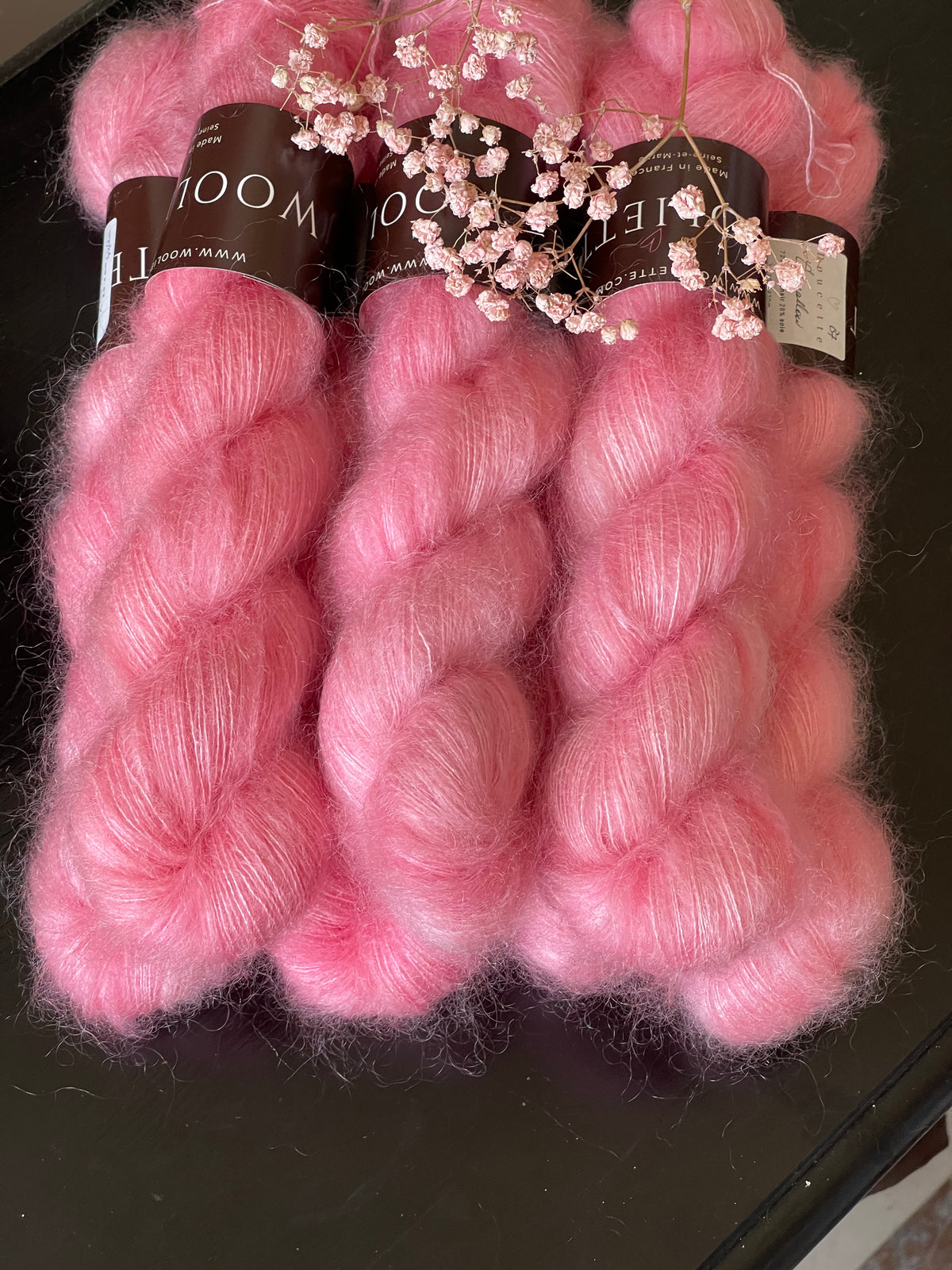 Écheveaux laine mohair soie Doucette Chamallow 50g 420m rose bonbon dragée Wooliette