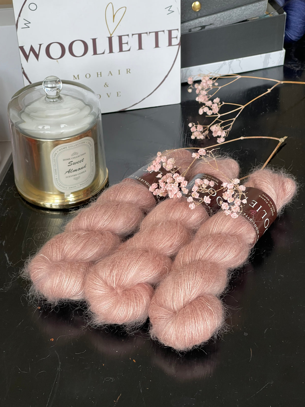 Laine Doucette kid mohair et soie Cosmic Love rose nude teinte main Wooliette