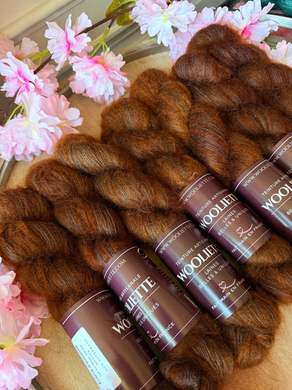 Sept écheveaux laine mohair soie Doucette Écorce d'Automne 50g 420m brun roux Wooliette