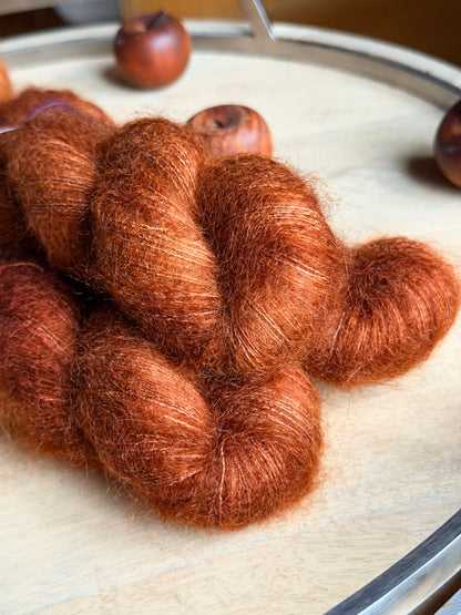 Laine artisanale lace Doucette kid mohair et soie roux cuivré Rousseurs Wooliette
