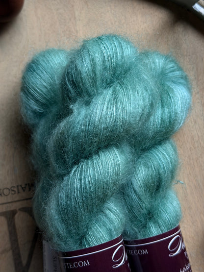 Laine artisanale lace Doucette kid mohair et soie vert sauge Salvia Wooliette