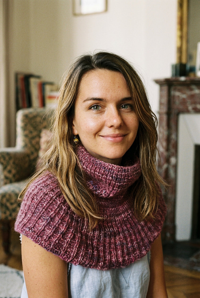 Tour de cou cowl Myrtille tricoté main laine artisanale Wooliette