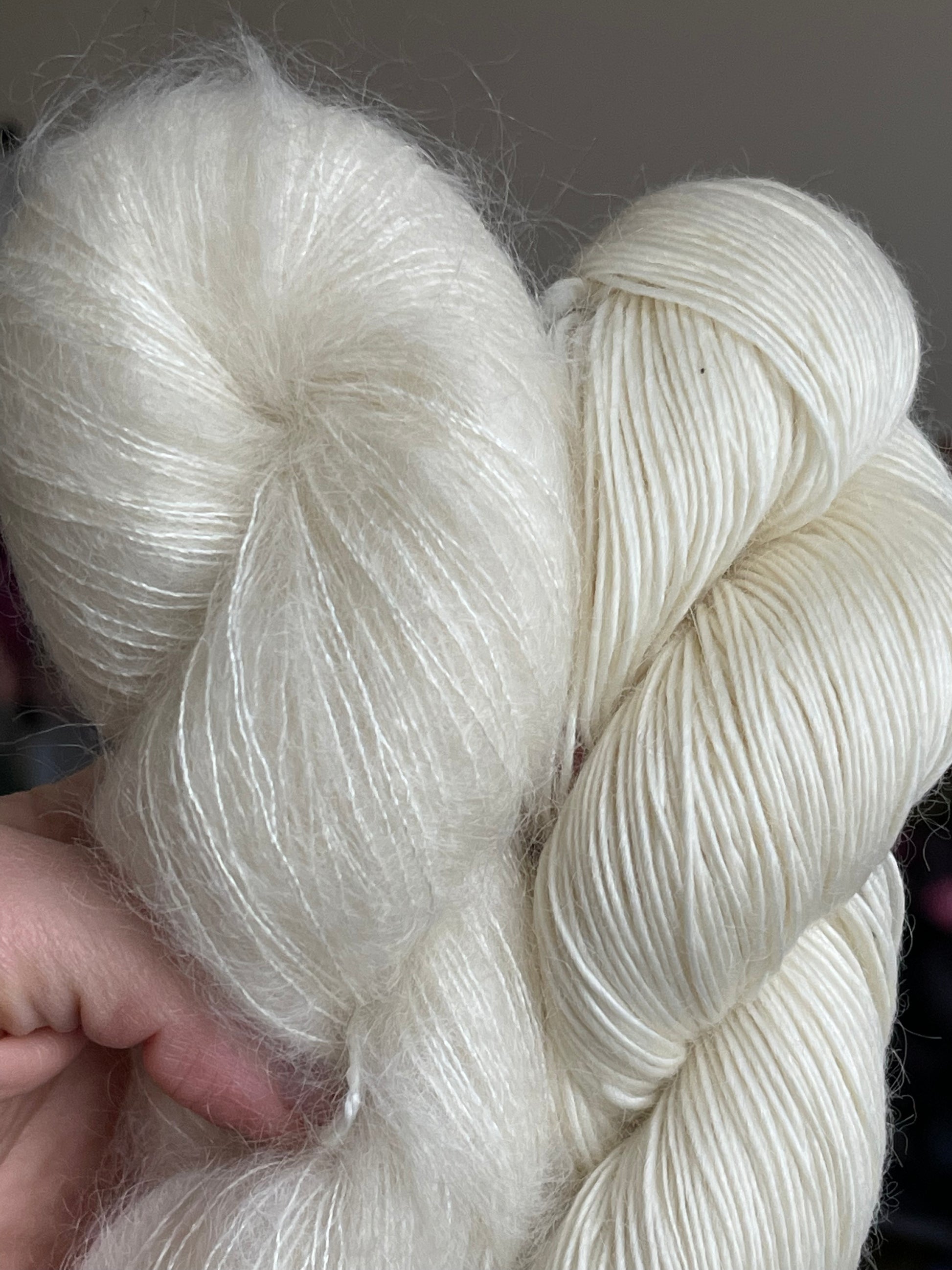 Laine Bellezza Fingering mérinos kid mohair écrue Neige non teinte Wooliette